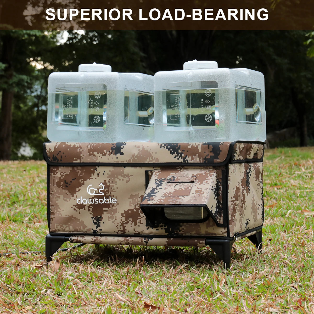 Outdoor cat house with heavy water containers (load-bearing test)